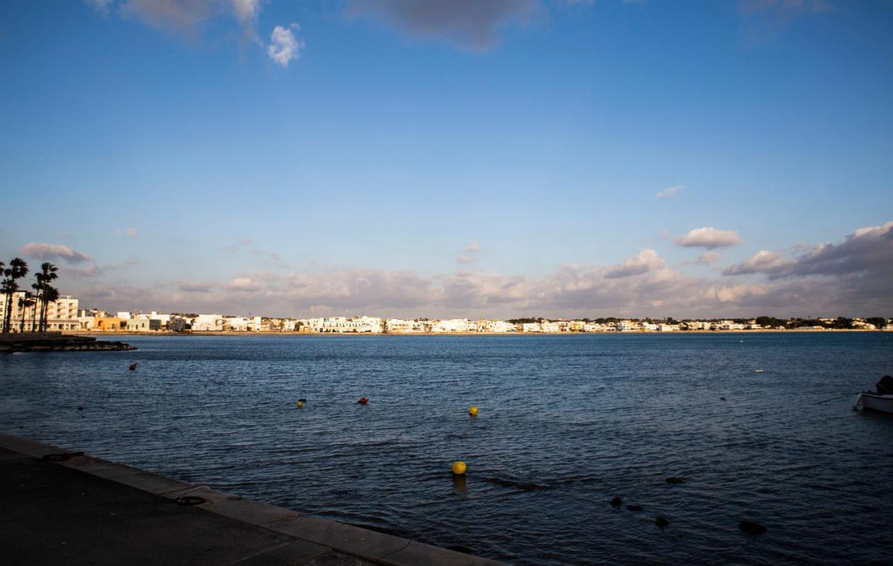 Casa Vacanze Capitano Porto Cesareo Exteriör bild
